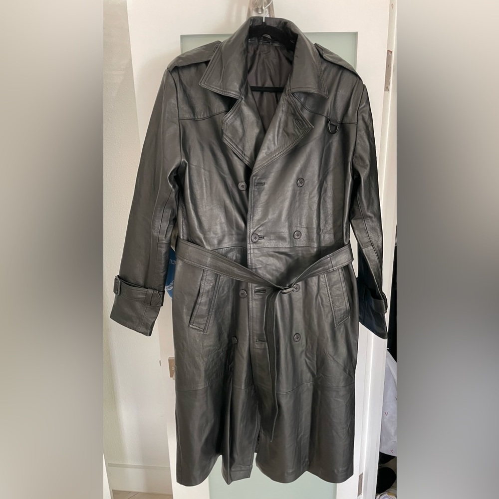 Oversized genuine leather trench coat